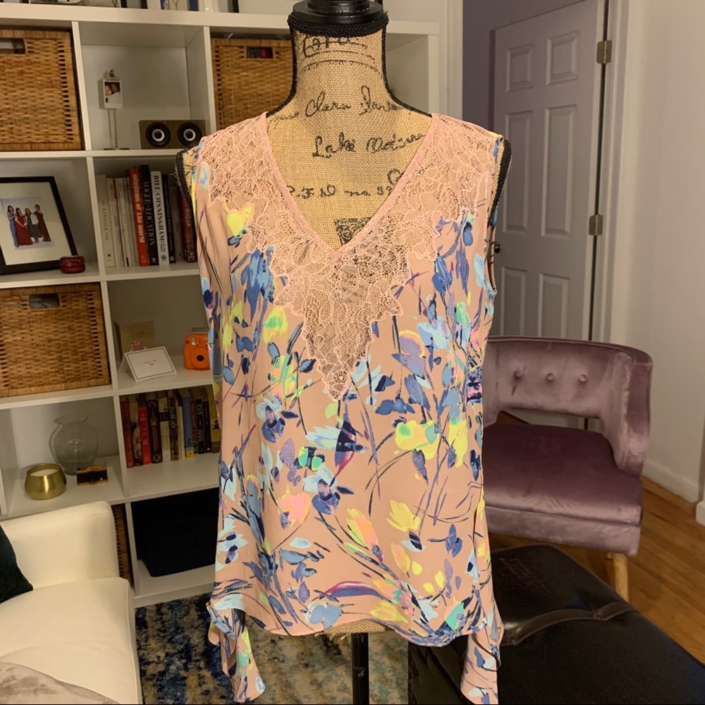 BCBG Lace floral sleeveless chiffon blouse
